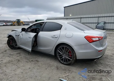 2015 Maserati Ghibli S z USA, uszkodzony, nr VIN ZAM57RTA2F1131066